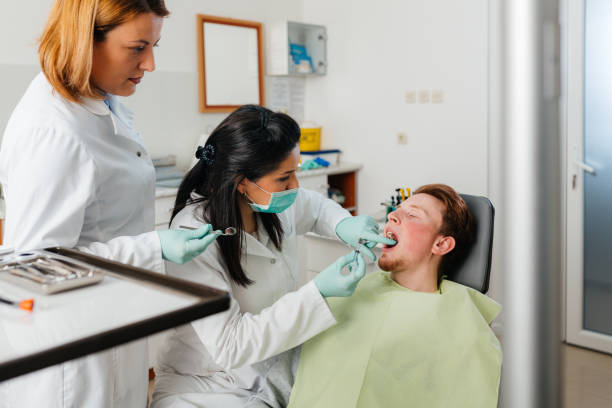 Best Emergency Dental Care for Abscessed Tooth in Green Island, NY